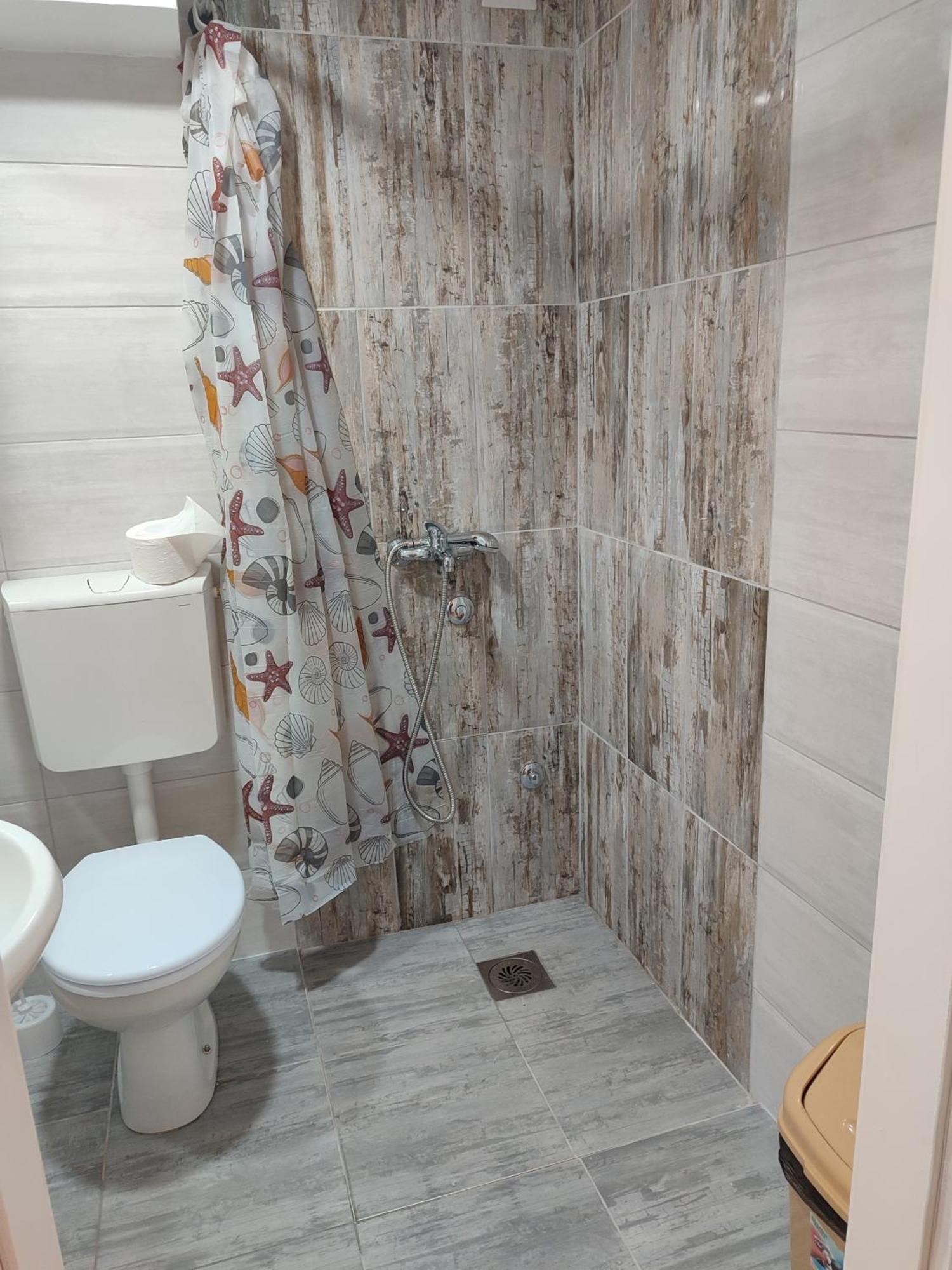 Apartmani Hub Nis Bagian luar foto